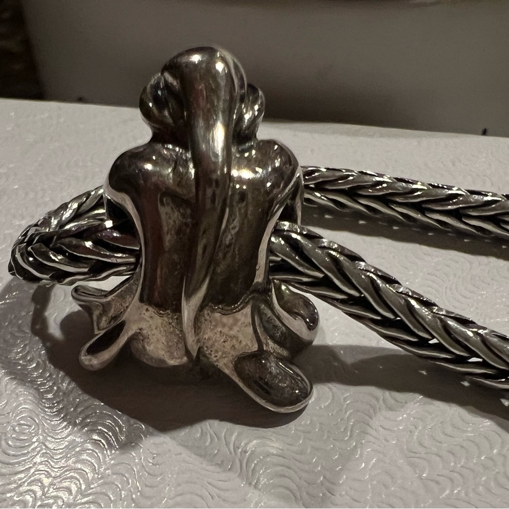 Trollbeads SEER~New~pendant/charm 925 Silver *retired & rare* & last 1 left of 2 - Picture 3 of 15